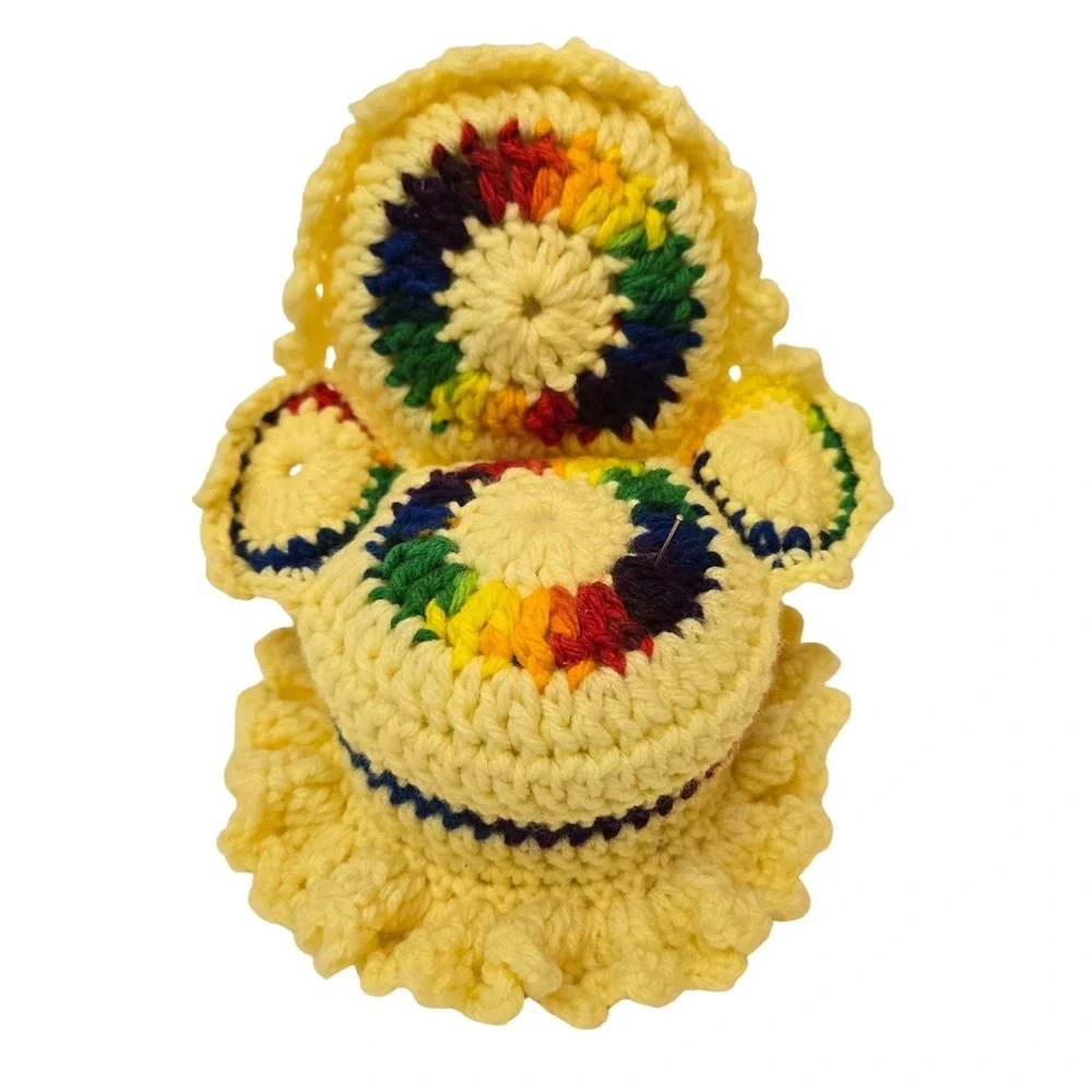 Vintage Mid Century Hand Crocheted Armchair Pincushion 6.5
